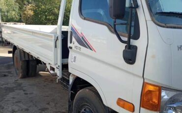 سيارة نقل هيونداي 5 طن