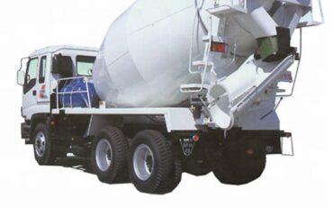 شاحنة خلط خرسانة